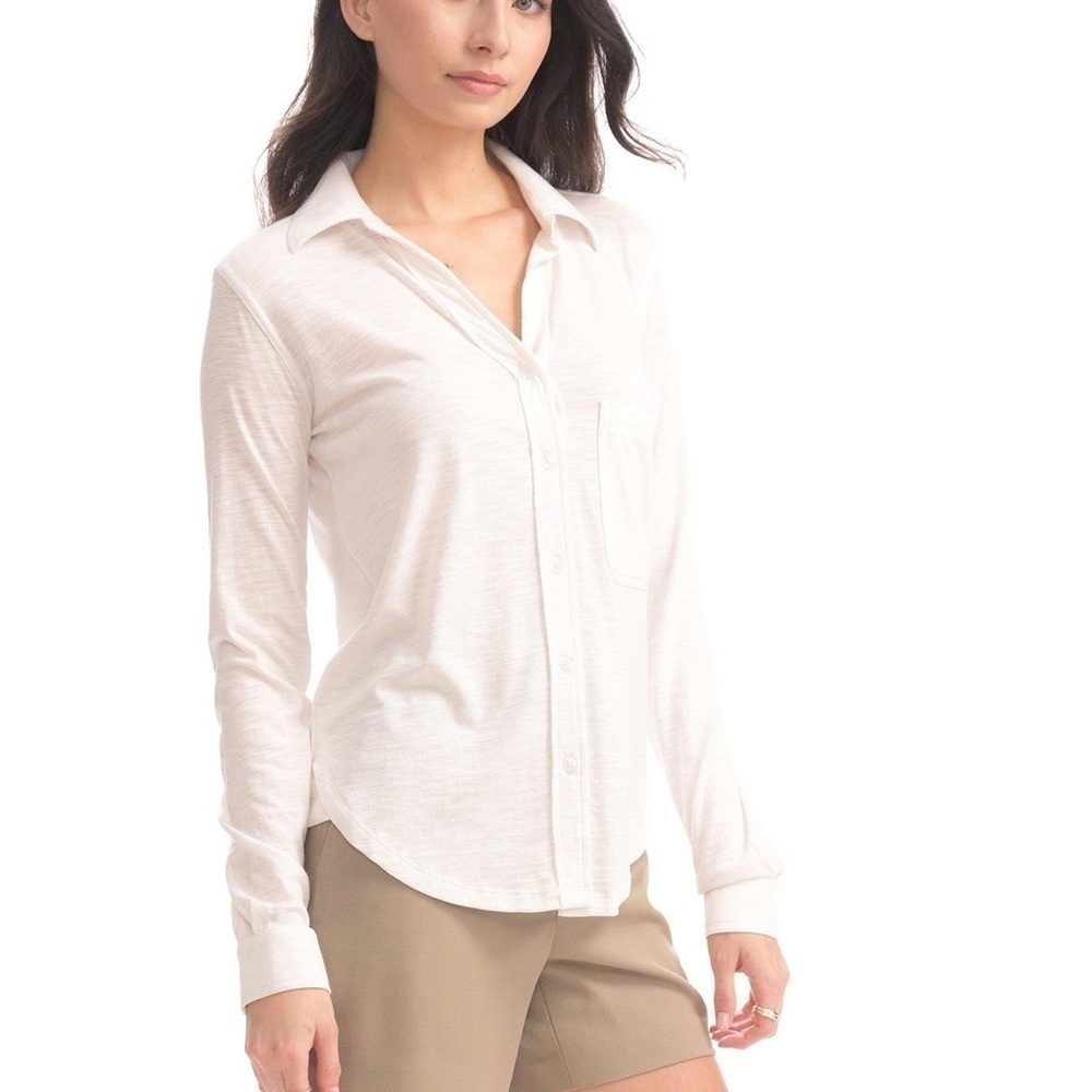 NWT CHRLDR MRAT White Button Front Jersey Blouse